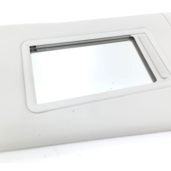 Quebra Sol Lado Esquerdo Fiat Idea 2015