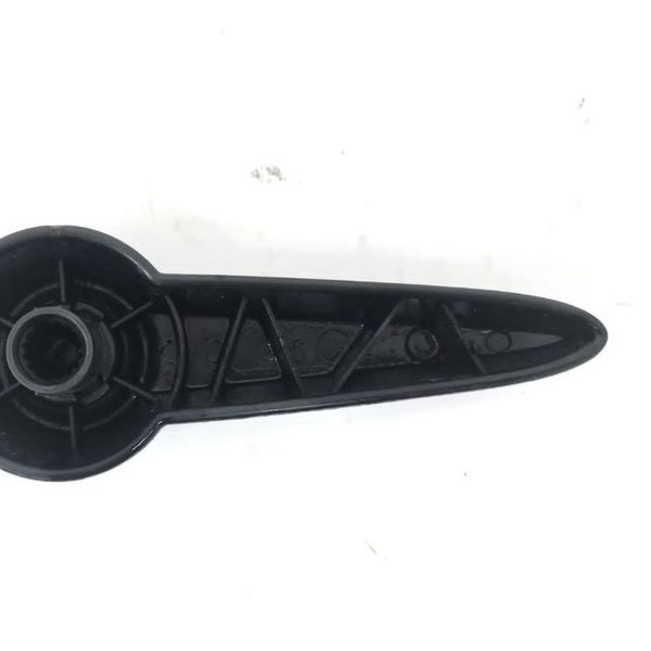 Alavanca Banco Traseiro Direito Dodge Journey 2012 1356536