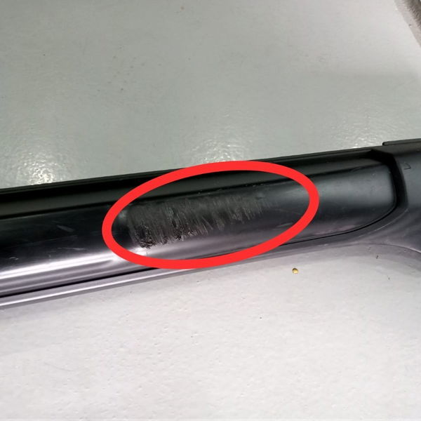 Spoiler Lateral Esquerdo Citroen Aircross 1.6 2018 Detalhe
