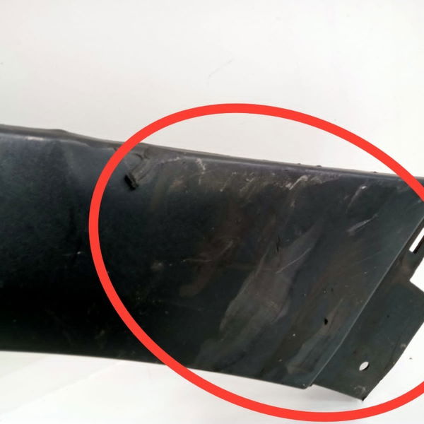 Aplique Paralama Traseiro Esquerdo Aircross 1.6 2018 Detalhe