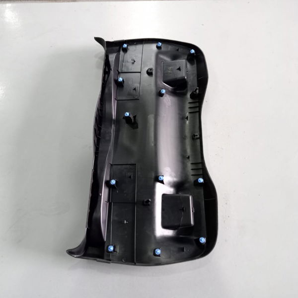 Forro Tampa Traseira Citroen Aircross 1.6 2018 Detalhe