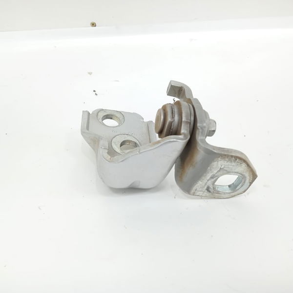 Dobradiça Inferior Porta Traseira Esquerda Ford Ka 1.0 2021