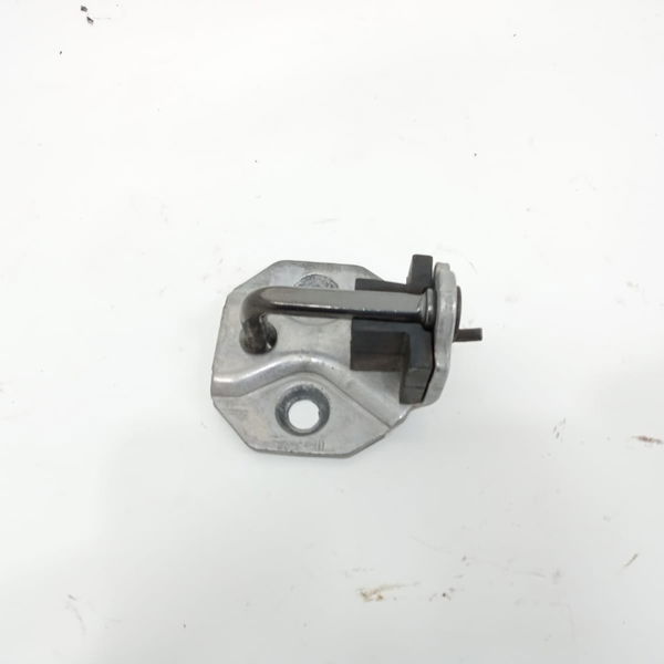 Trava Batente Porta Traseira Esquerda Ford Ka 1.0 3cc 2021