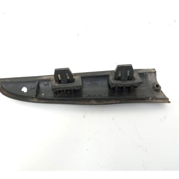 Moldura Lateral Externa Porta Traseira Esq Ford Ka 1.0 2021