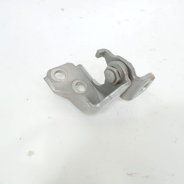 Dobradiça Inferior Porta Dianteira Esquerda Ford Ka 1.0 2021