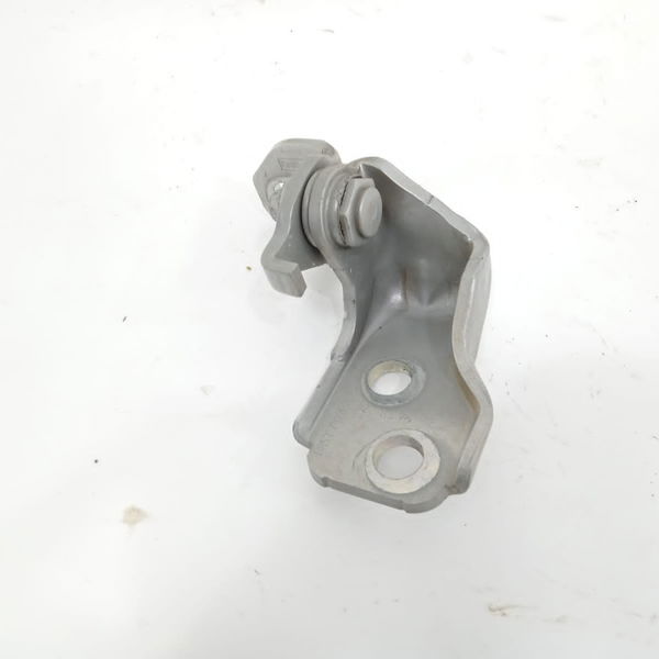 Dobradiça Inferior Porta Dianteira Esquerda Ford Ka 1.0 2021