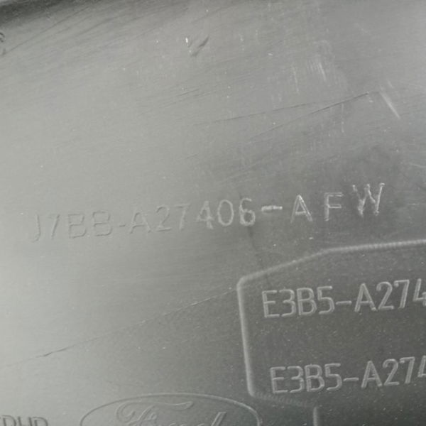 Forro Porta Traseira Direita Ford Ka Sedan 2021 Detalhe
