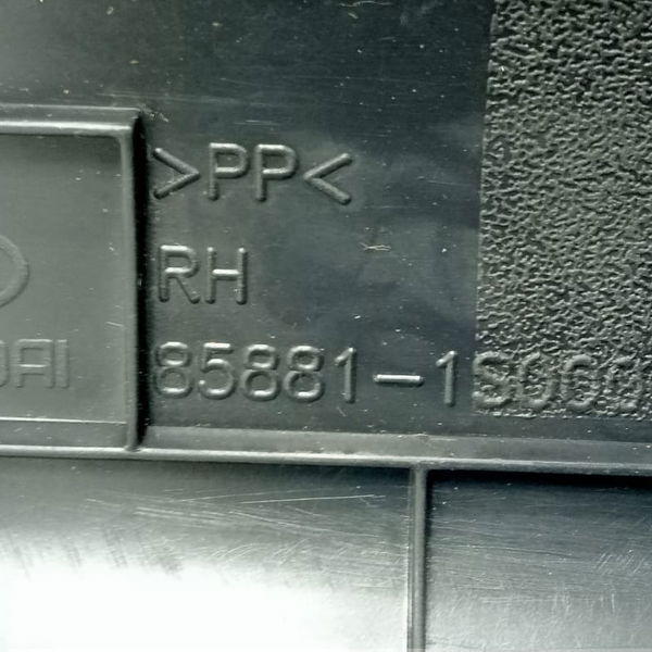 Soleira Porta Dianteira Direita Hb20 1.0m Comfort 2018