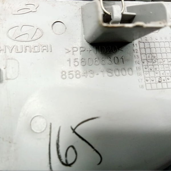 Acabamento Direito Coluna Central Hb20 1.0m Comfort 2018