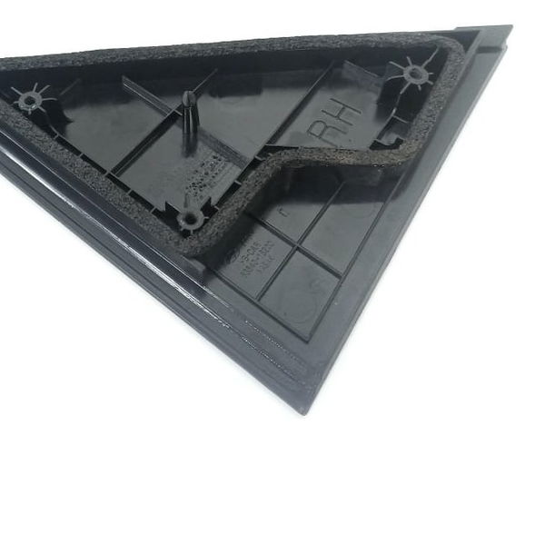 Acabamento Externo Porta Traseira Direita Hb20 Comfort 2018