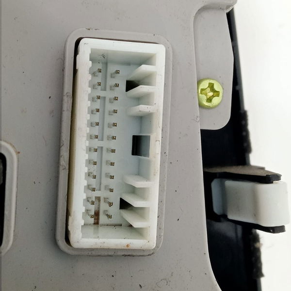 Comando Ar Condicionado Elétrico Hb20 Comfort 2018 Detalhe