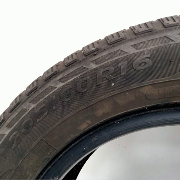 Pneu Goodyear Efficientgrip P 205/60r16 92 H N3 Detalhe