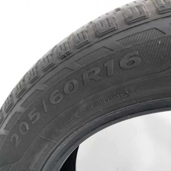 Pneu Goodyear Efficientgrip P 205/60r16 92 H N4 Detalhe