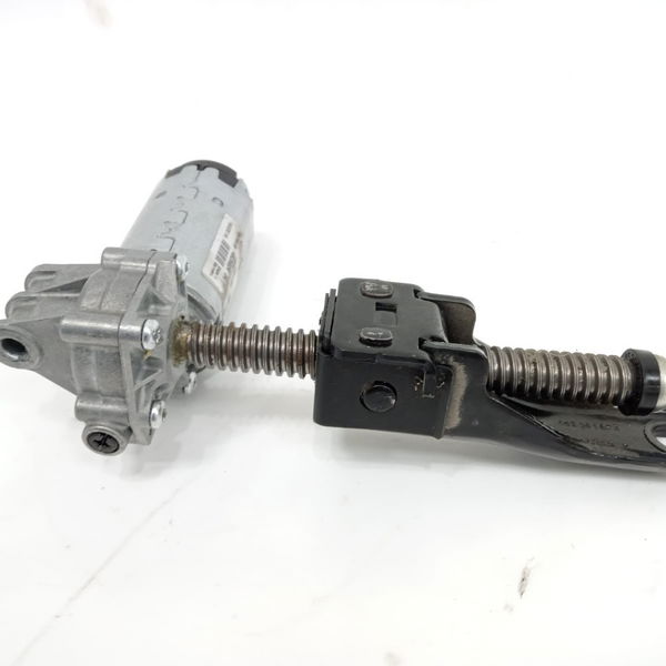 Motor Regulagem Altura Banco Dianteiro Esquerdo Audi Q3 2015