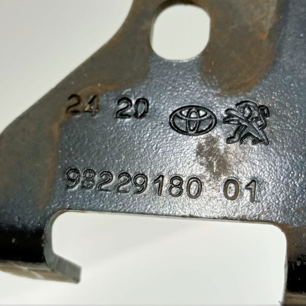 Suporte Direito Citroen Jumpy 2020 98229180