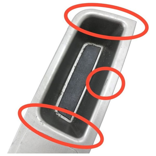 Moldura Botão Vidro Porta Traseira Esquerda Gm Malibu 2011