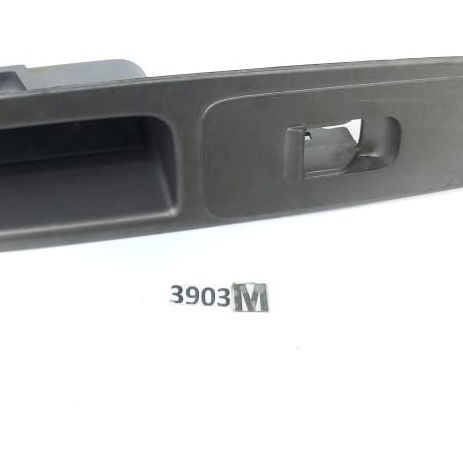 Moldura Botão Vidro Porta Diante Direita Gm Malibu 2.4 2011