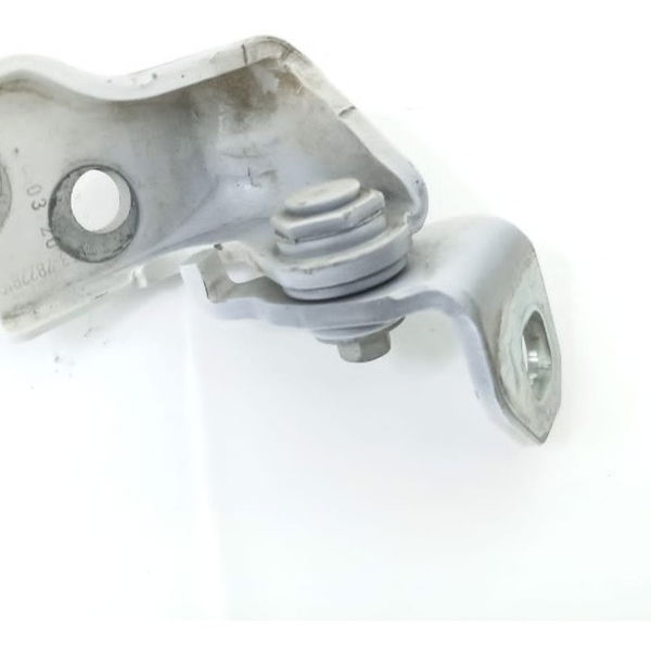 Dobradiça Inferior Traseira Direita Ford Ka 1.0 3cc 2020-21