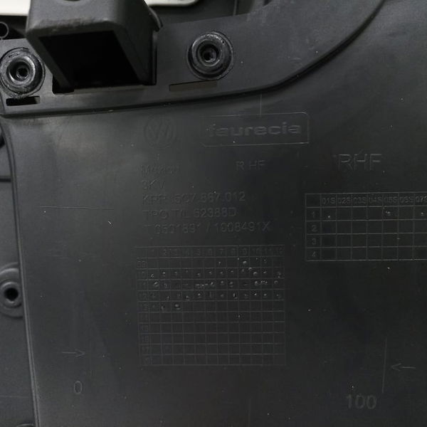 Forro Porta Dianteira Direita Vw Jetta 2017