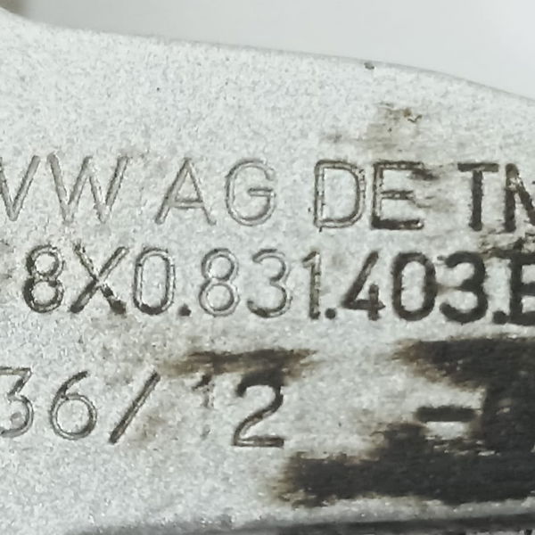 Dobradiça Superior Porta Tras Esquerd Audi A1 Sportback 2013