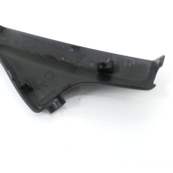 Acabamento Direito Retrovisor Interno Bmw X1 2012
