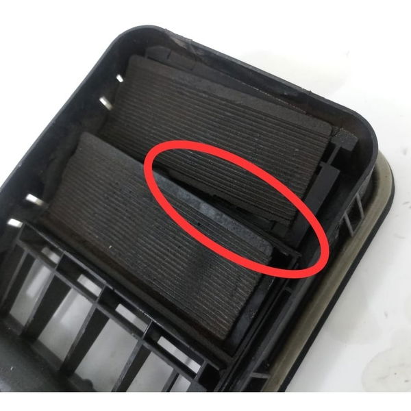 Defletor Entrada Ar Lateral Esquerda Bmw X1 2012 64226900748