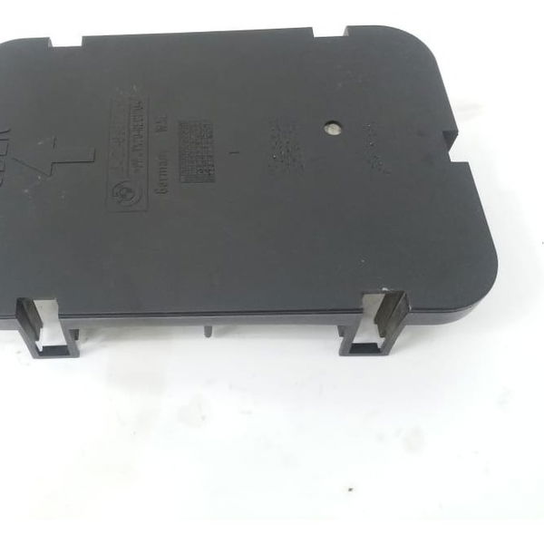 Tampa Defletor Entrada Ar Lateral Direita Bmw X1 2012