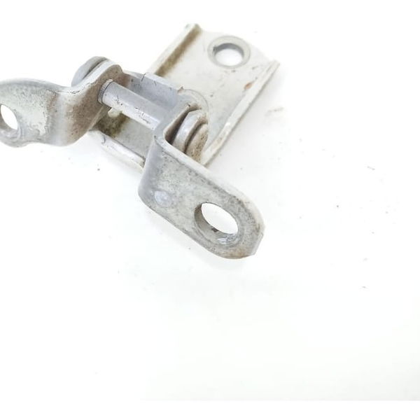 Dobradiça Inferior Porta Traseira Esquerda Toyota Rav4 2019