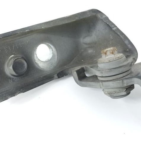Dobradiça Superior Porta Dianteira Direit Ford Ecosport 2015