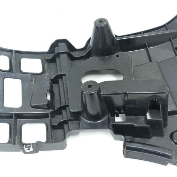 Guia Para-choque Traseiro Lado Esquerdo Bmw X1 2012