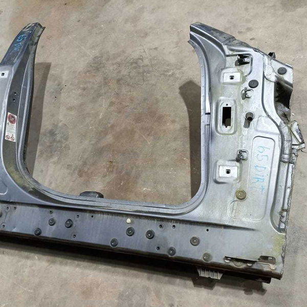 Caixa De Ar Coluna T Lado Direito Bmw X6 2013 