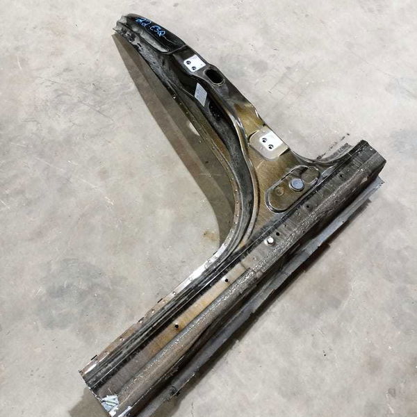 Caixa Ar Lateral Coluna Esquerda Fiat Toro 2018