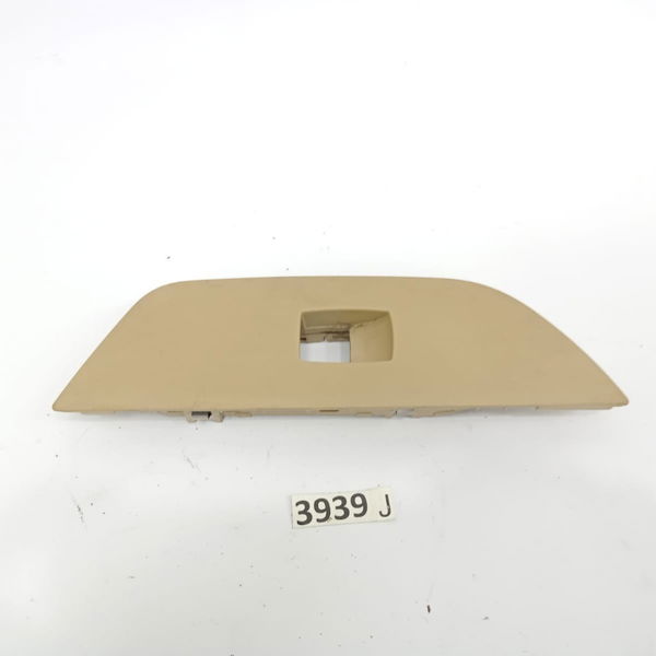 Moldura Botão Vidro Porta Dianteira Direita Bmw X1 2012