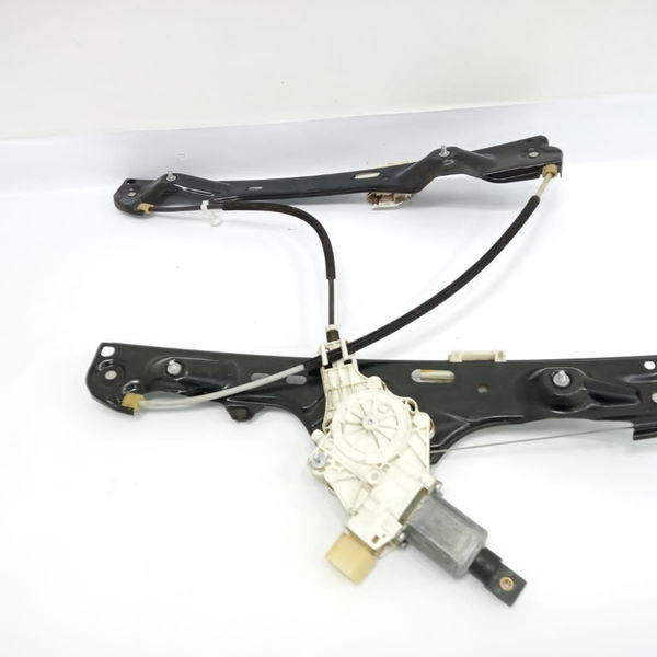 Maquina Vidro Dianteiro Direito Bmw X1 2012