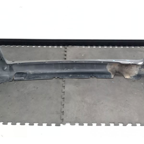 Para-choque Traseiro Peugeot Partner 2003 Detalhe