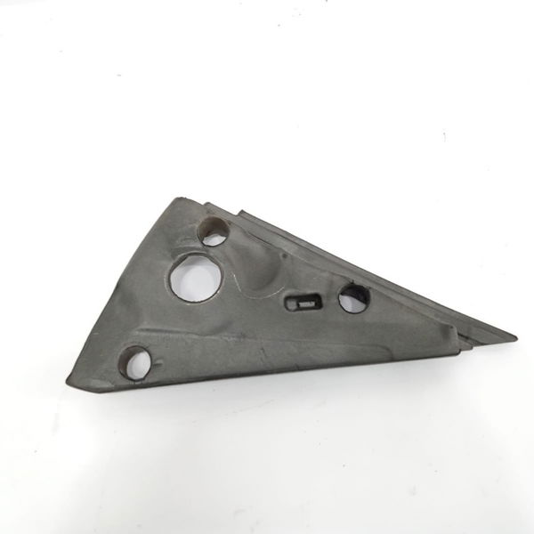 Isopor Retrovisor Esquerdo Bmw X1 2012