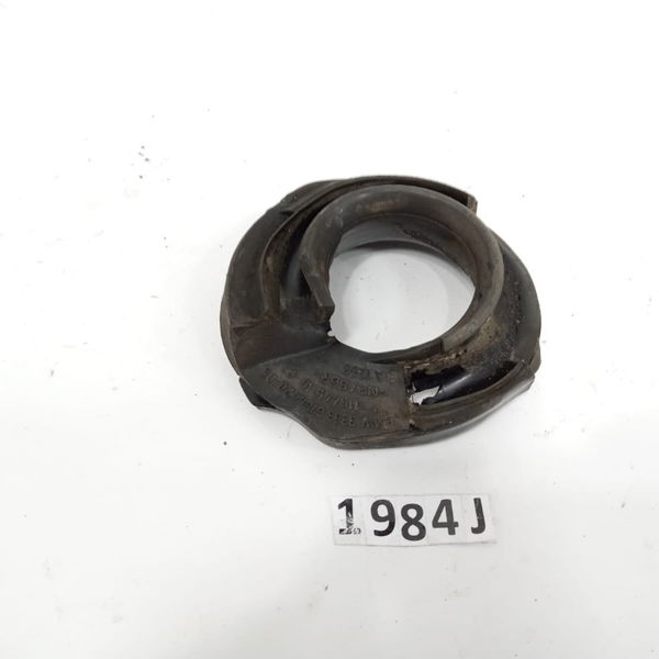 Batente Superior Mola Traseira Direita Bmw X1 2012 Detalhe