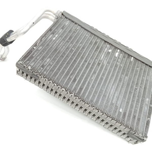 Radiador Ar Frio Bmw X1 2012