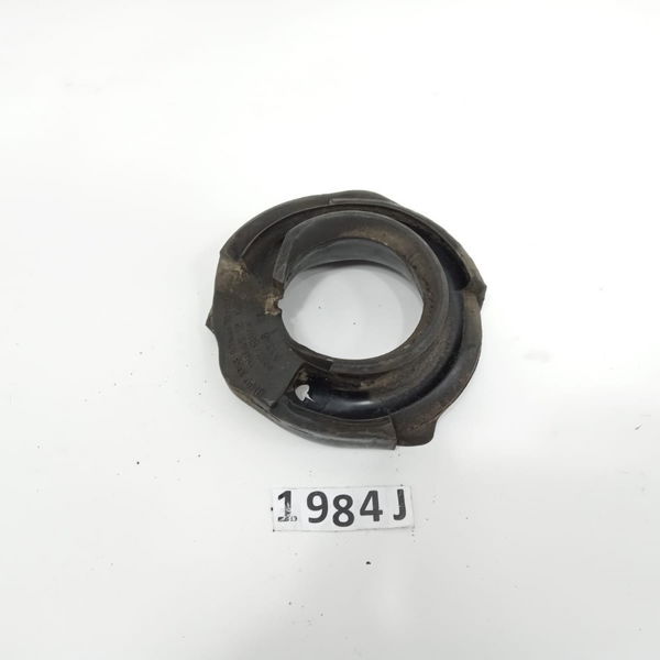 Batente Superior Mola Traseira Esquerda Bmw X1 2012 Detalhe