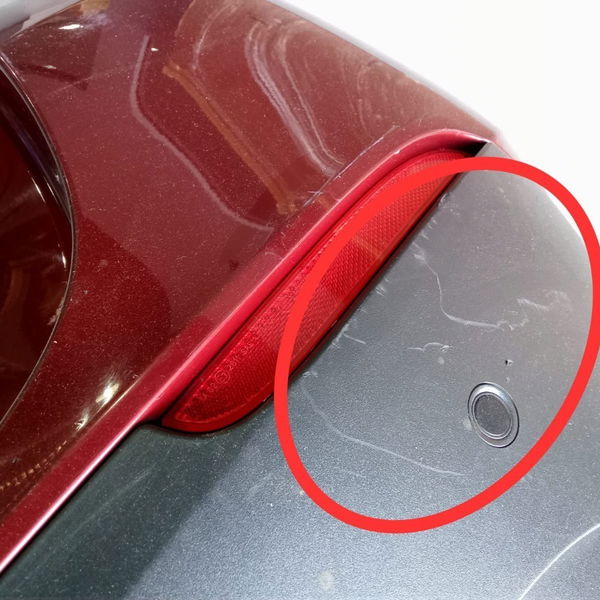 Para-choque Traseiro Bmw X1 2012 Detalhe