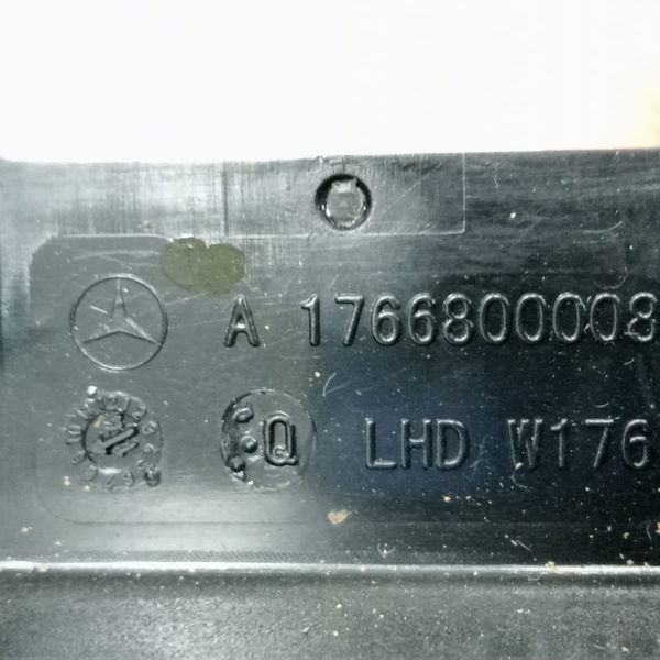 Capa Display Mercedes A250 2015 A1766800008