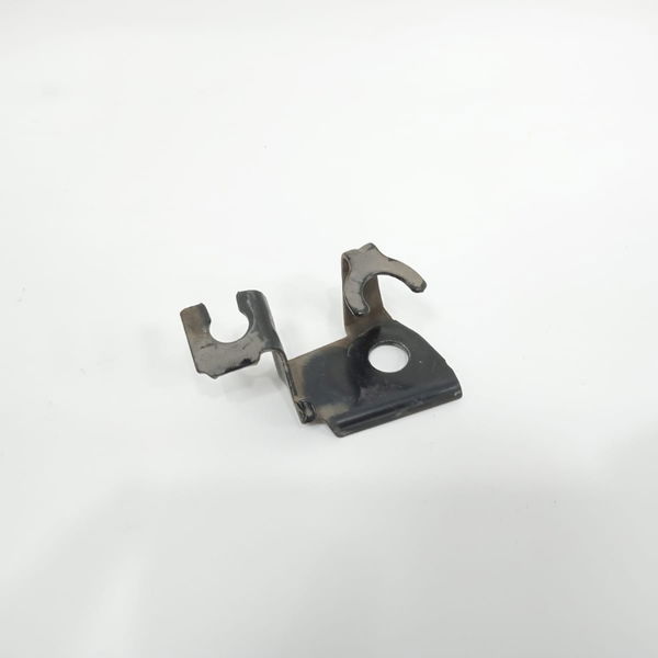 Suporte Sensor Abs Dianteiro Direito Bmw X1 2012
