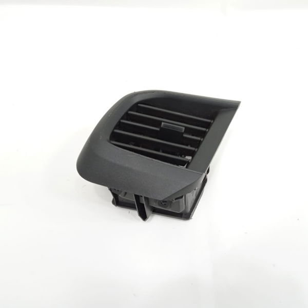 Difusor Ar Direito Peugeot Expert 2021 Detalhe