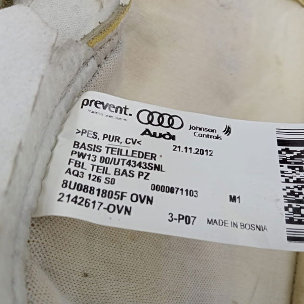 Capa Encosto Banco Dianteiro Esquerdo Audi Q3 2015