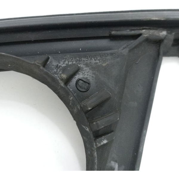 Borracha Guarnição Porta Dianteira Direita Bmw 328i 2014