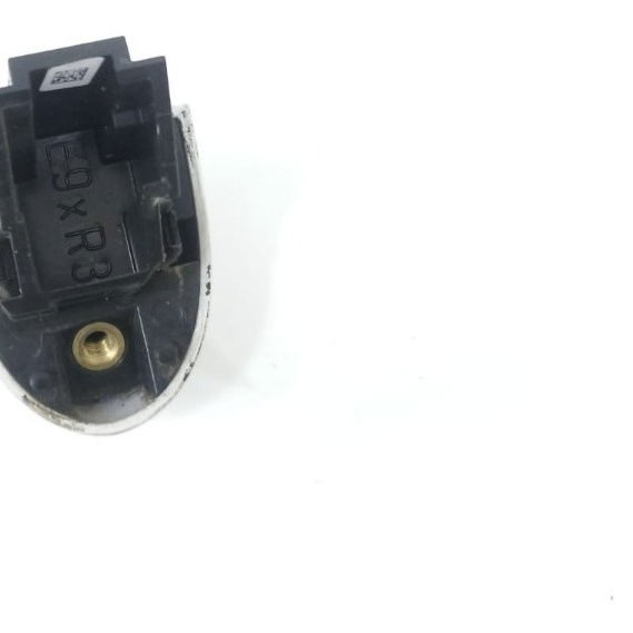 Tampão Maçaneta Externa Porta Dianteira Direi Bmw 328i 2014