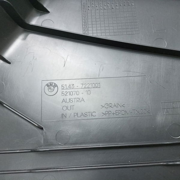 Acabamento Inferior Coluna Central Esquerda Bmw 328i 2014