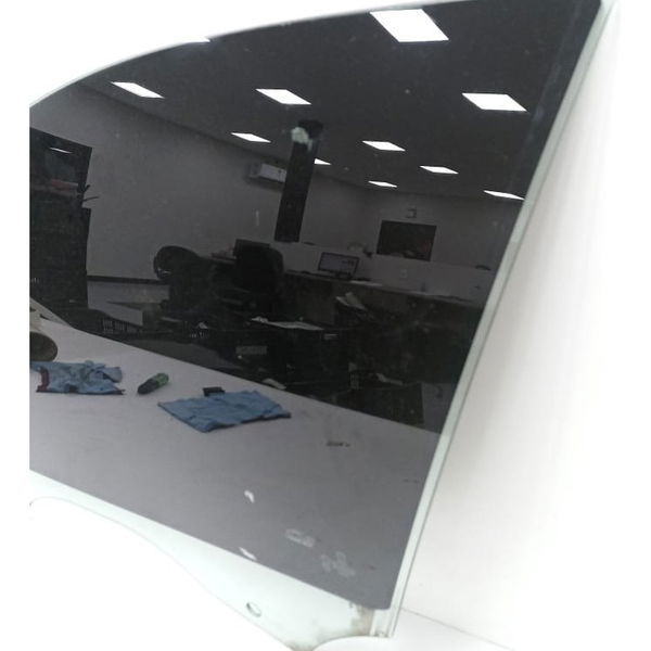 Vidro Dianteiro Esquerdo Bmw 328i 2014