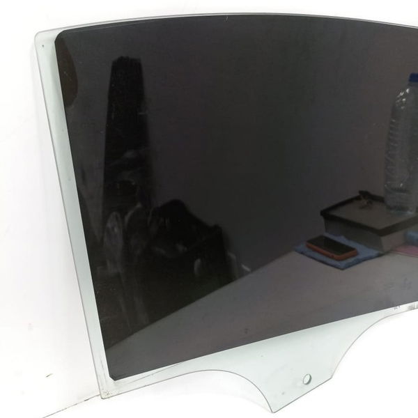 Vidro Traseiro Esquerdo Bmw 328i 2014
