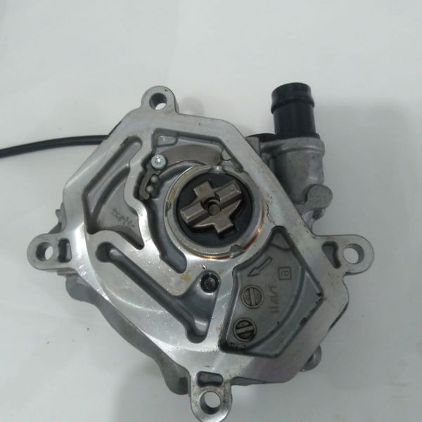 Bomba De Vácuo Mercedes A200 2015 A2701800901